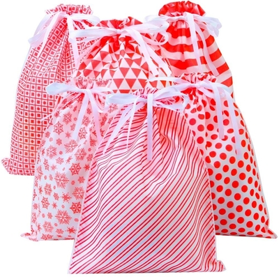 Borsa di cordone del cammuffamento del PE 20cm dell'OEM di Natale 120x0.4cm