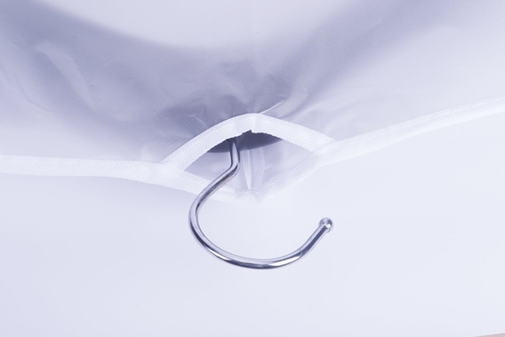 Vestito non tessuto bianco della borsa dei vestiti 120x52cm CMYK PEVA dalla chiusura